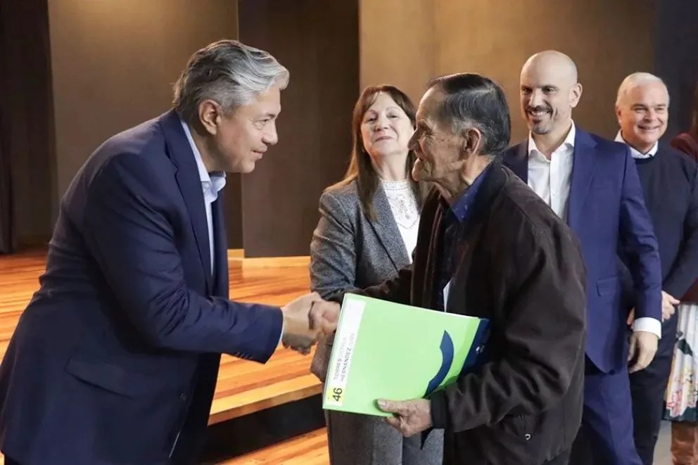Más soluciones y desarrollo ordenado para Neuquén: Figueroa avanza con la construcción de 569 lotes para neuquinos